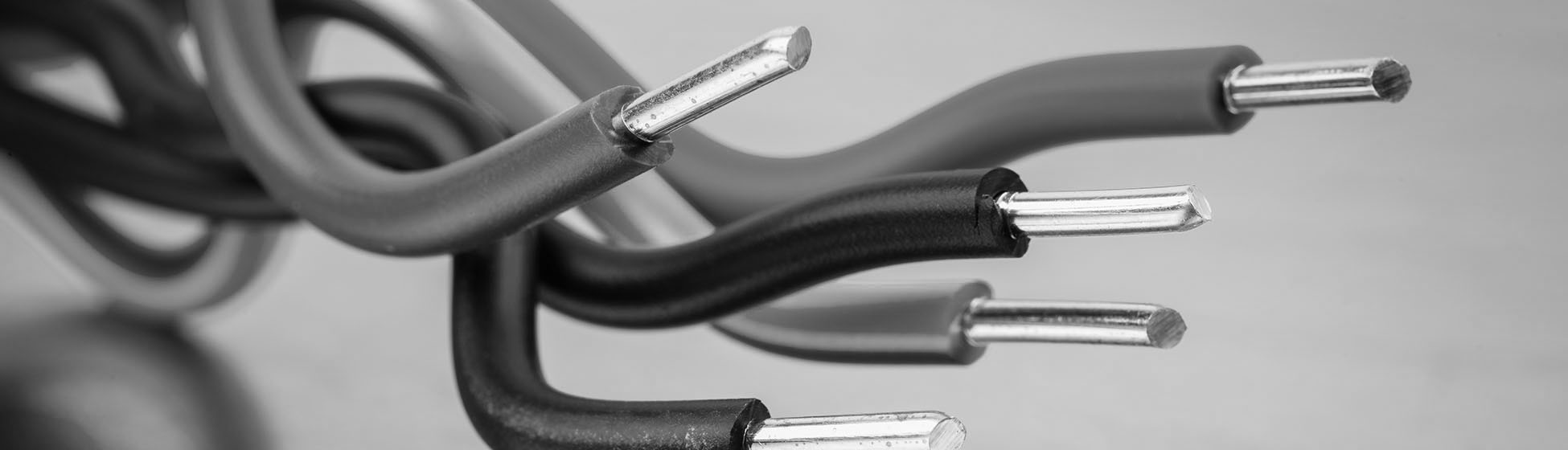 Prix moyen installation electricité au m2
